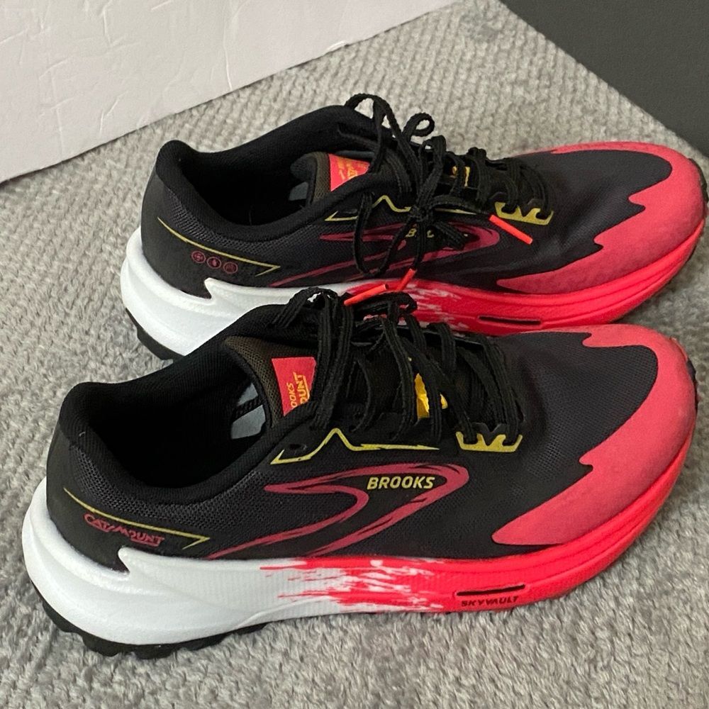 Brooks Black and Pink Athletic Shoes